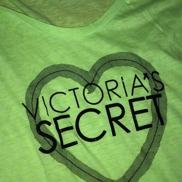 💛 VS Supermodel Essentials Tee Size M - Picture 2 of 4